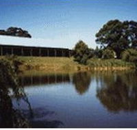 St Anne's Vineyard - New Castle Holiday