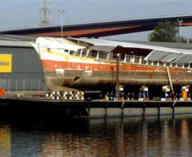 Alma Doepel - New Castle Holiday 0