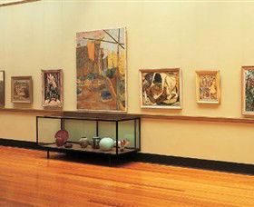 Castlemaine Art Gallery And Historical Museum - New Castle Holiday 0