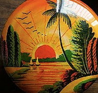 Grandma's Bar - New Castle Holiday