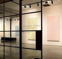 Liverpool Street Gallery - New Castle Holiday