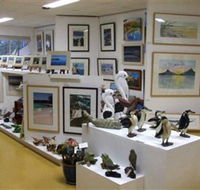 Huskisson Gallery and Picture Framing - New Castle Holiday