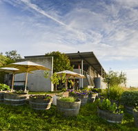 Lerida Estate - New Castle Holiday