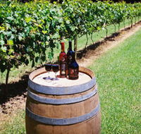 Cedar Creek Estate Vineyard and Winery - New Castle Holiday