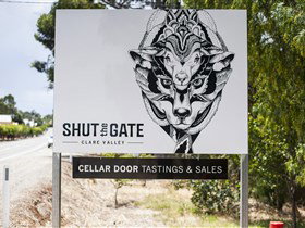 Shut The Gate Winery And Cellar Door - New Castle Holiday 0