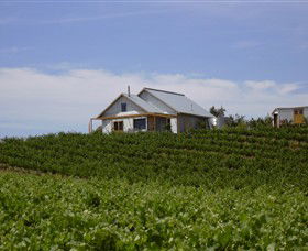 Zig Zag Rd Winery - New Castle Holiday 0