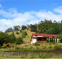 St Imre Vineyard - New Castle Holiday