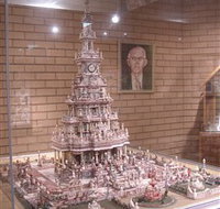 Rusconi Marble Masterpiece - New Castle Holiday