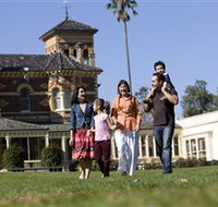 Rippon Lea House and Gardens - New Castle Holiday