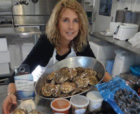 Advance Mussel Supply - New Castle Holiday 2