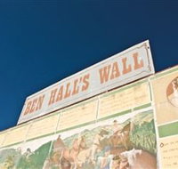Ben Hall Wall - New Castle Holiday