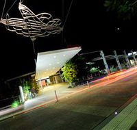 Gladstone City Library - New Castle Holiday