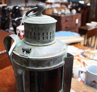 King's Antiques  Collectables - New Castle Holiday
