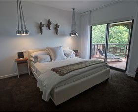 Feathertop Winery - New Castle Holiday 6