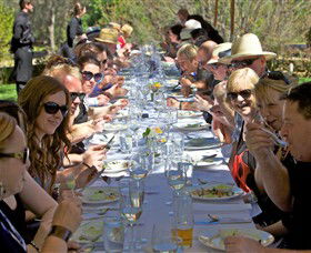 Feathertop Winery - New Castle Holiday 8