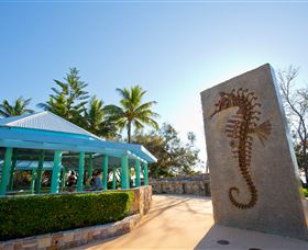 Millennium Esplanade And Tannum Sands Beach - New Castle Holiday 1