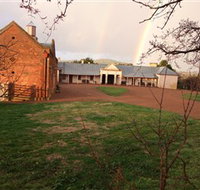 Hume and Hovell Walking Track - New Castle Holiday