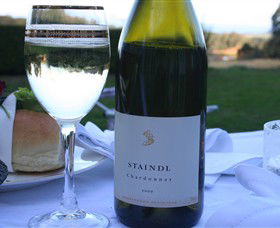 Staindl Wines - New Castle Holiday 1