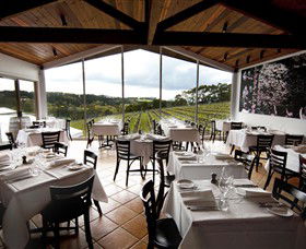 Paringa Estate Winery And Restaurant - New Castle Holiday 1