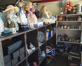 Corryong Op Shop - New Castle Holiday 2