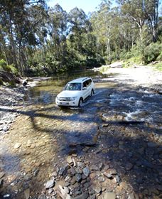Aberfeldy VIC New Castle Holiday