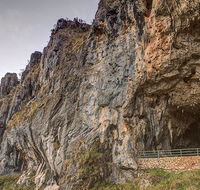 Yarrangobilly Caves - New Castle Holiday