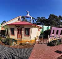 A Maze'N Things - New Castle Holiday