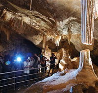 Jenolan Caves - New Castle Holiday