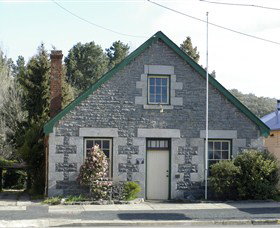 Uralla Heritage Walk - New Castle Holiday 1