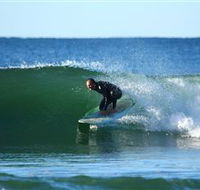 Surfaris Surf Camp - New Castle Holiday