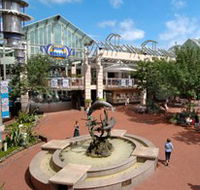 Warringah Mall - New Castle Holiday