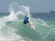 ISurf Newcastle Surf School - New Castle Holiday 1