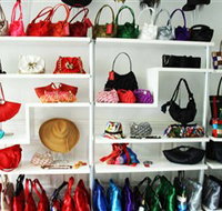 Axel Mano - New Castle Holiday