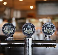 4 Pines Brewing Company - New Castle Holiday