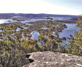 Nyanga Walang Aboriginal Tours - New Castle Holiday 0
