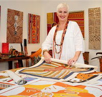 Bouddi Gallery - Contemporary Aboriginal Art - New Castle Holiday