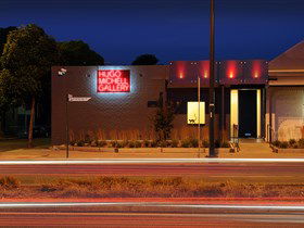 Hugo Michell Gallery - New Castle Holiday 0