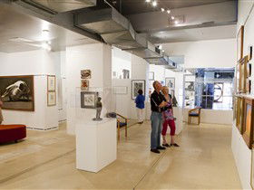 Bay Discovery Centre Museum - New Castle Holiday 2