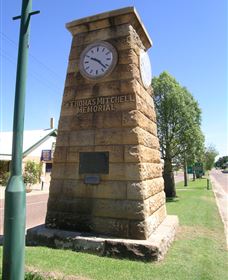 Major Mitchell Memorial - New Castle Holiday 0