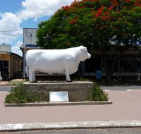 Aramac - The White Bull - New Castle Holiday