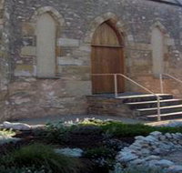 The Hundred Eaves - New Castle Holiday