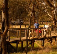 Loxton's Drives Walks and Trails - New Castle Holiday
