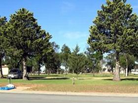 Loxton Motorhome Reserve - New Castle Holiday 0