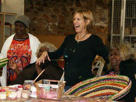 Kiri Kiri Art - New Castle Holiday 3