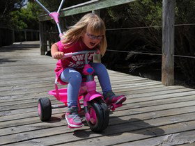 Encounter Bikeway - New Castle Holiday 3