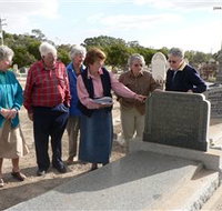 Wentworth Cemetery - New Castle Holiday