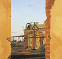 Kookynie Ruins - New Castle Holiday