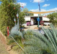 Mount Surprise Gems - New Castle Holiday
