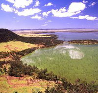 Nuga Nuga National Park and Lake Nuga Nuga - New Castle Holiday