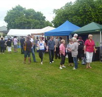 Limestone Coast Food Group Farmers and Makers Markets - New Castle Holiday